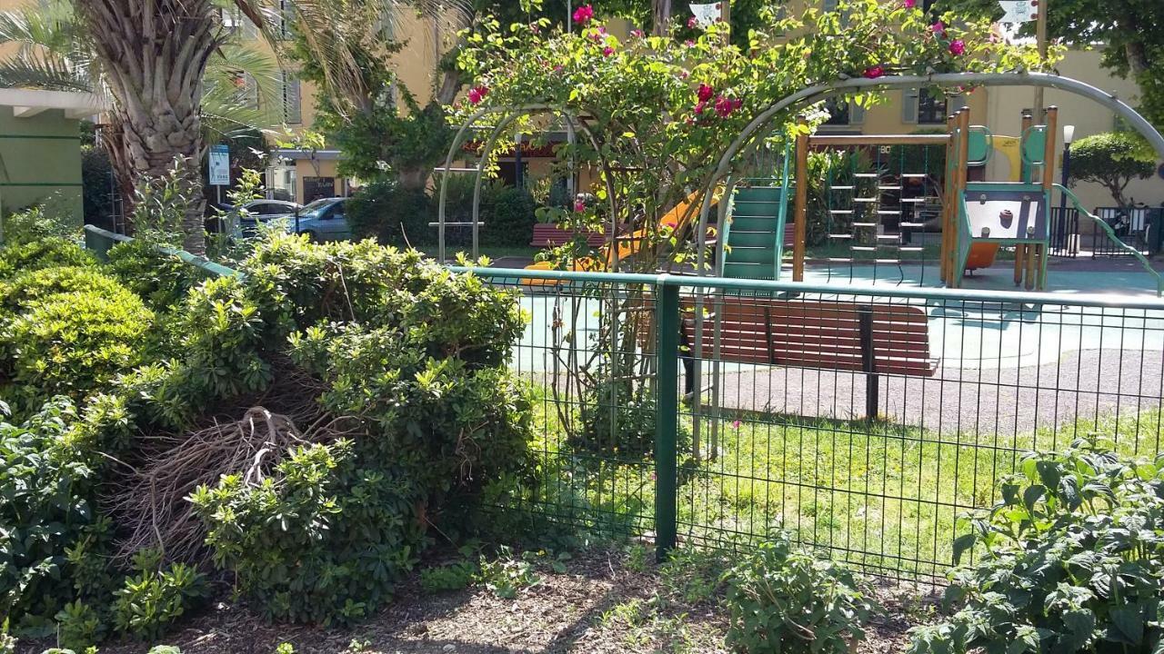 Jardins Du Pont Du Lys Διαμέρισμα Ζουάν λε Πιν Εξωτερικό φωτογραφία