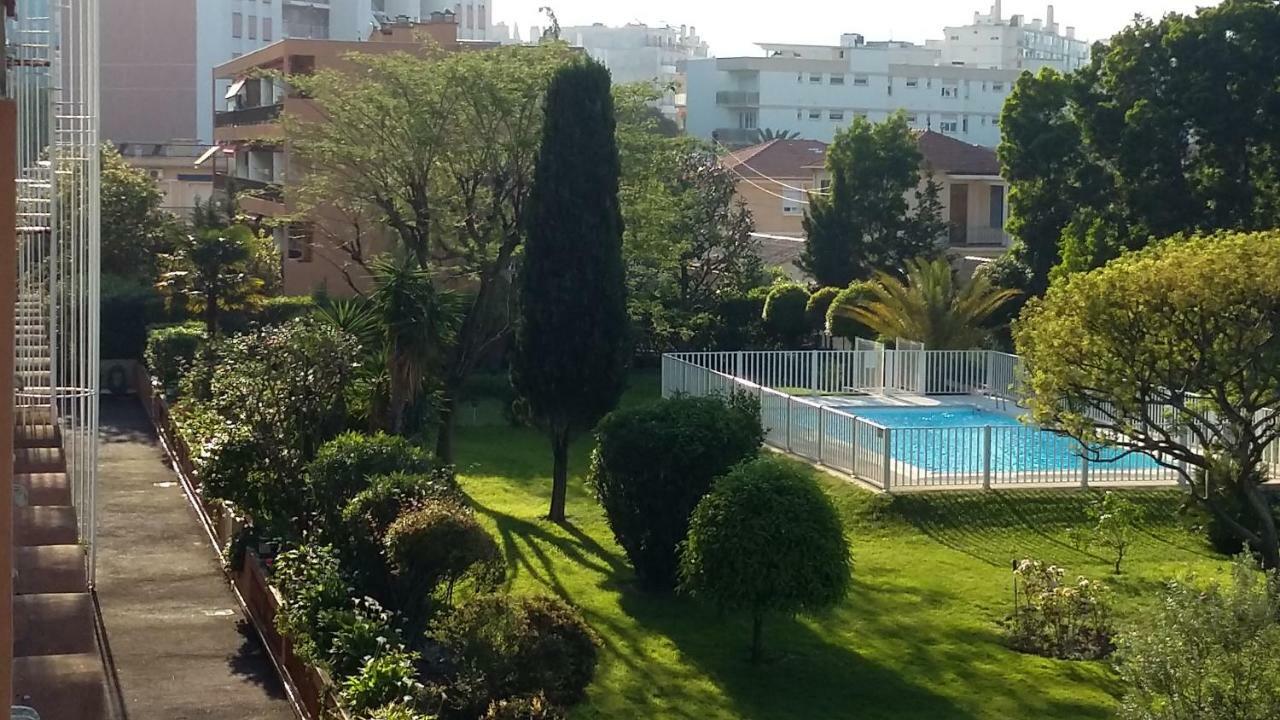 Jardins Du Pont Du Lys Διαμέρισμα Ζουάν λε Πιν Εξωτερικό φωτογραφία
